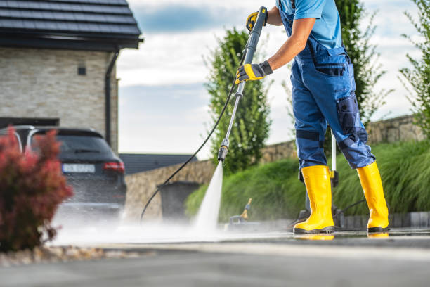 Why Choose Our Certified Pressure Washing Experts for Your Project Needs in Malvern, AR?